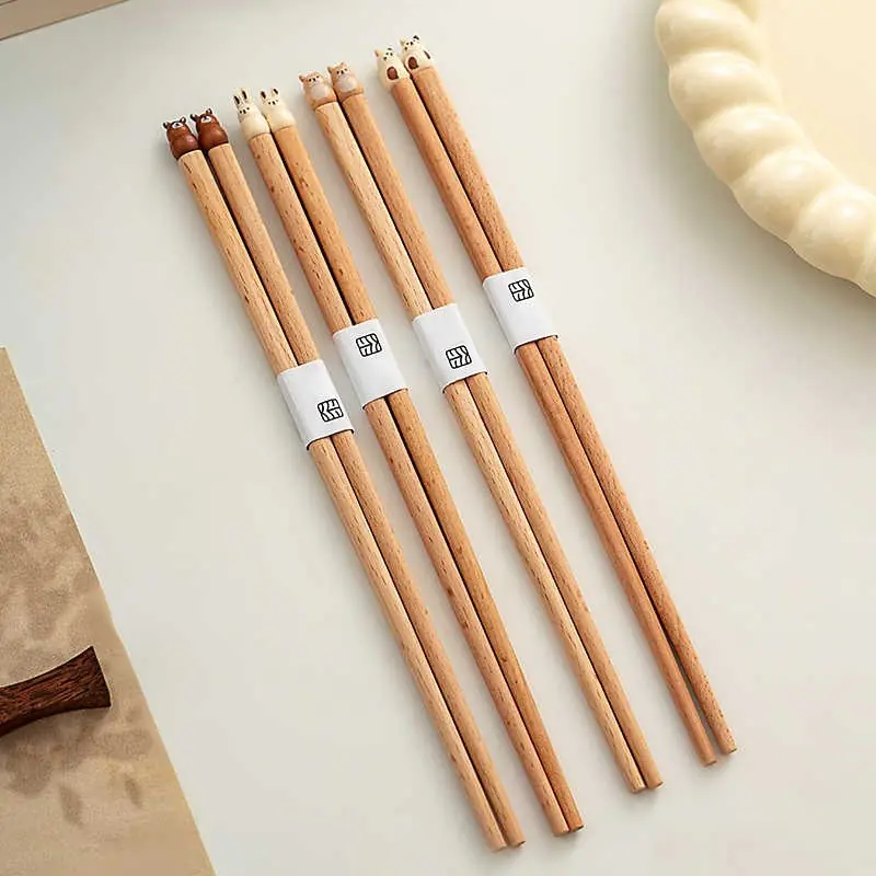 Momosuke – Japanese Wooden Chopsticks, Pet Sculpture Design