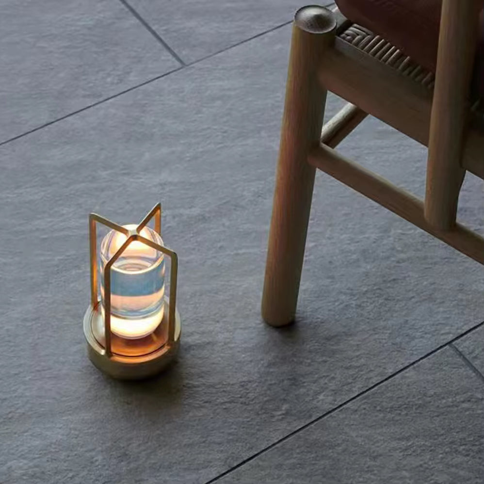 Hotaru – Japanese Table Lamp, Japandi Style Cordless LED Lantern Design