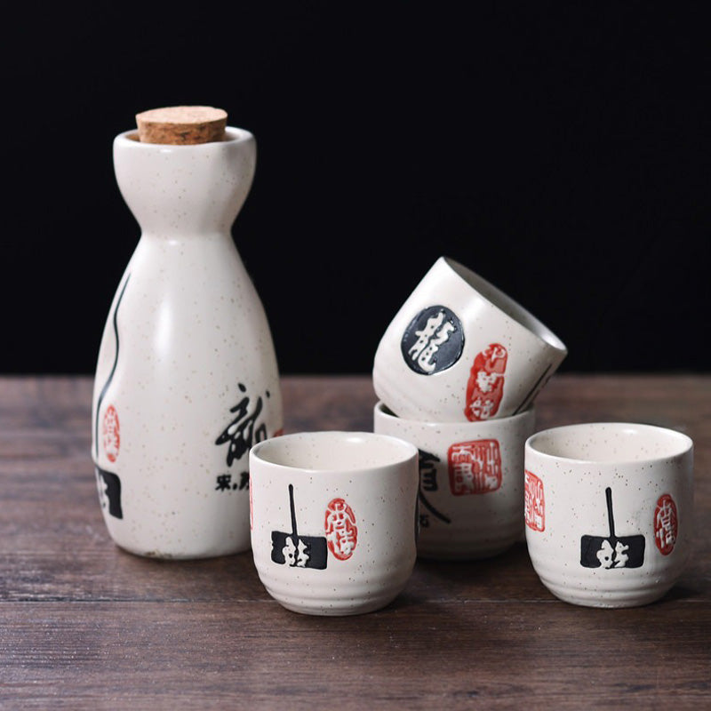 Fuku – Japanese Sake Set with Hand-Painted Motifs, Traditional Ceramic Bottle & Cups